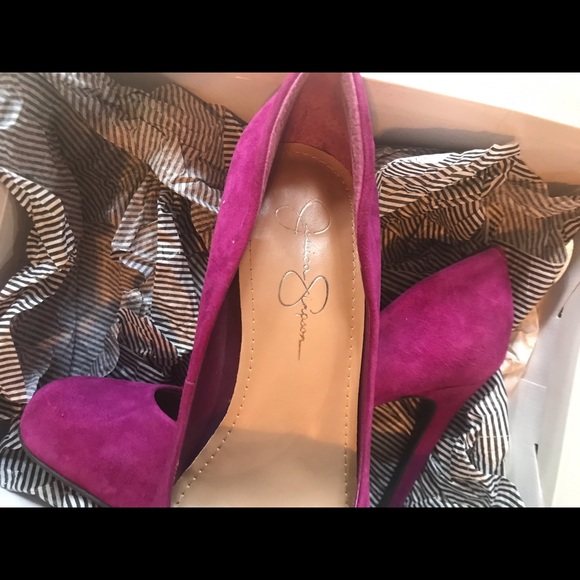 Jessica Simpson Fuchsia pumps - Picture 6 of 8